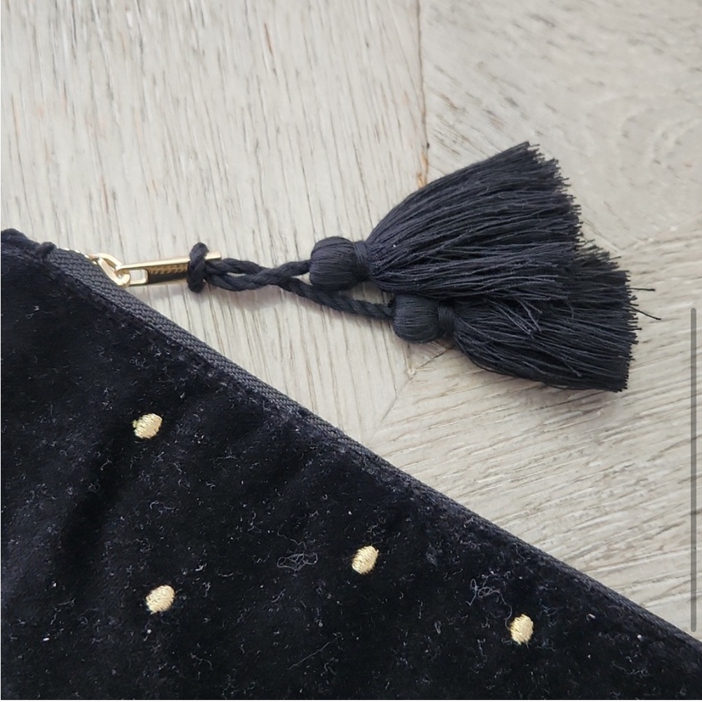 β¨HPβ¨ SEZANE NWOT Velvet Cosmetic Pouch Clutch Black - Picture 6 of 8